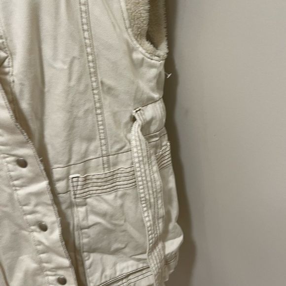 NEW WITH TAGS! FREE PEOPLE ETTA NATURAL COTTON SHERPA LINED VEST size L NWOT - Picture 5 of 8